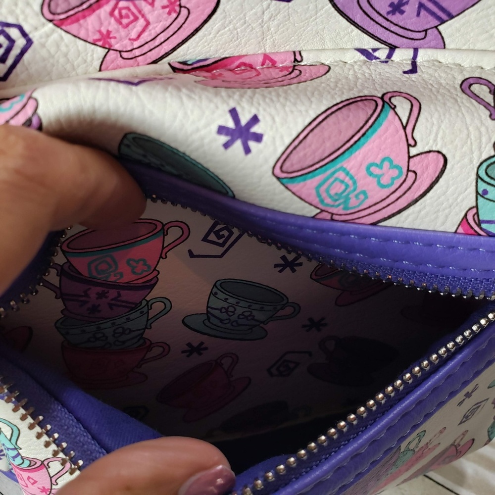 Disny Loungefly Mad Hatter Mini backpack - Picture 5 of 8